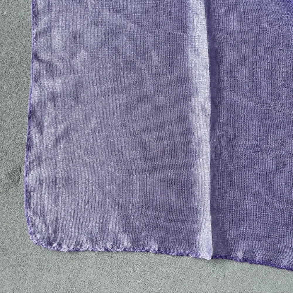100% Silk Scarf ~ Light Purple  ~ Beautiful Shimmer! ~ Brand New! - Picture 4 of 7